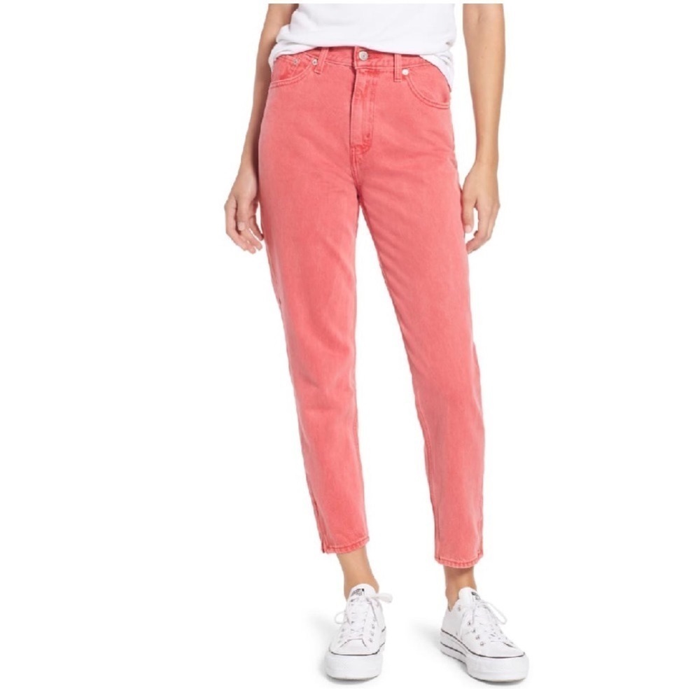 [Levi’s] Vintage Mom Jeans